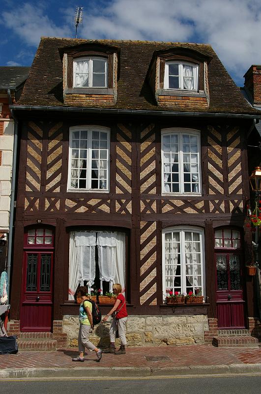 20140607_108_beuvron-en-auge.JPG