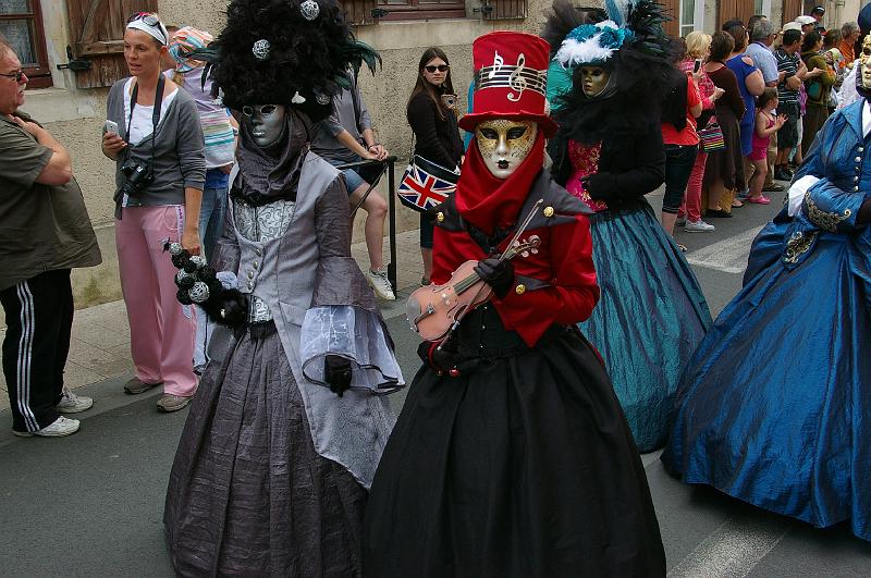 20140608_197_mascarades.JPG
